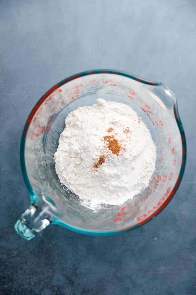 dry ingredients in a bowl for snickerdoodle muffins