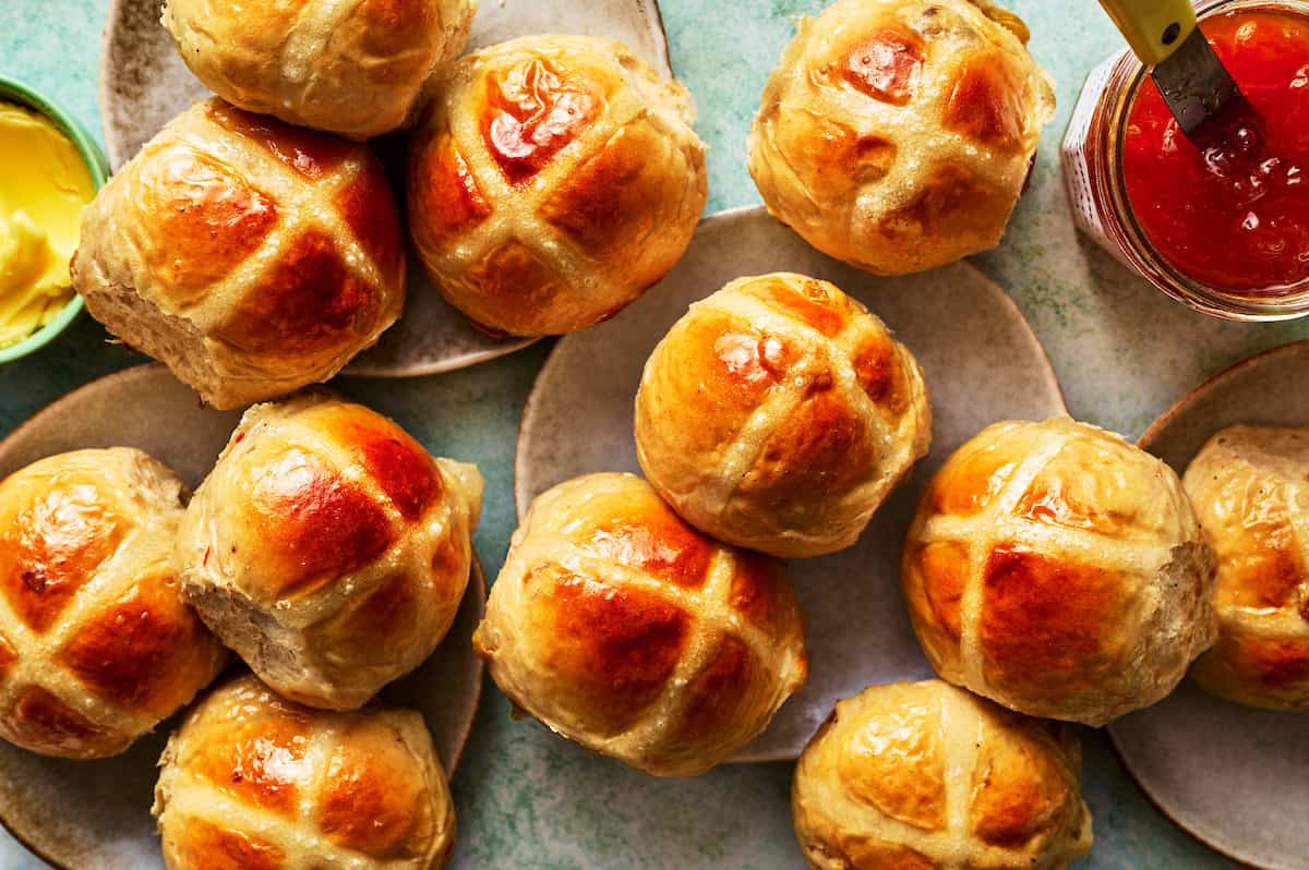 hot cross buns divided